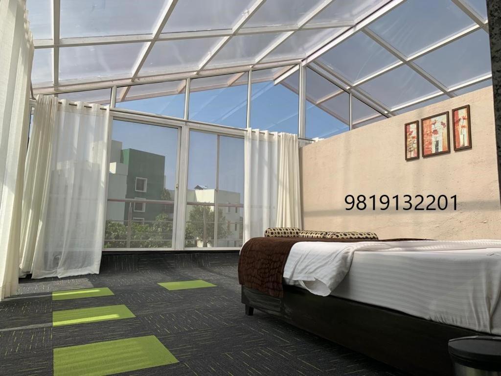 The Retreat-Glasshouse Bungalow إيغاتبوري المظهر الخارجي الصورة