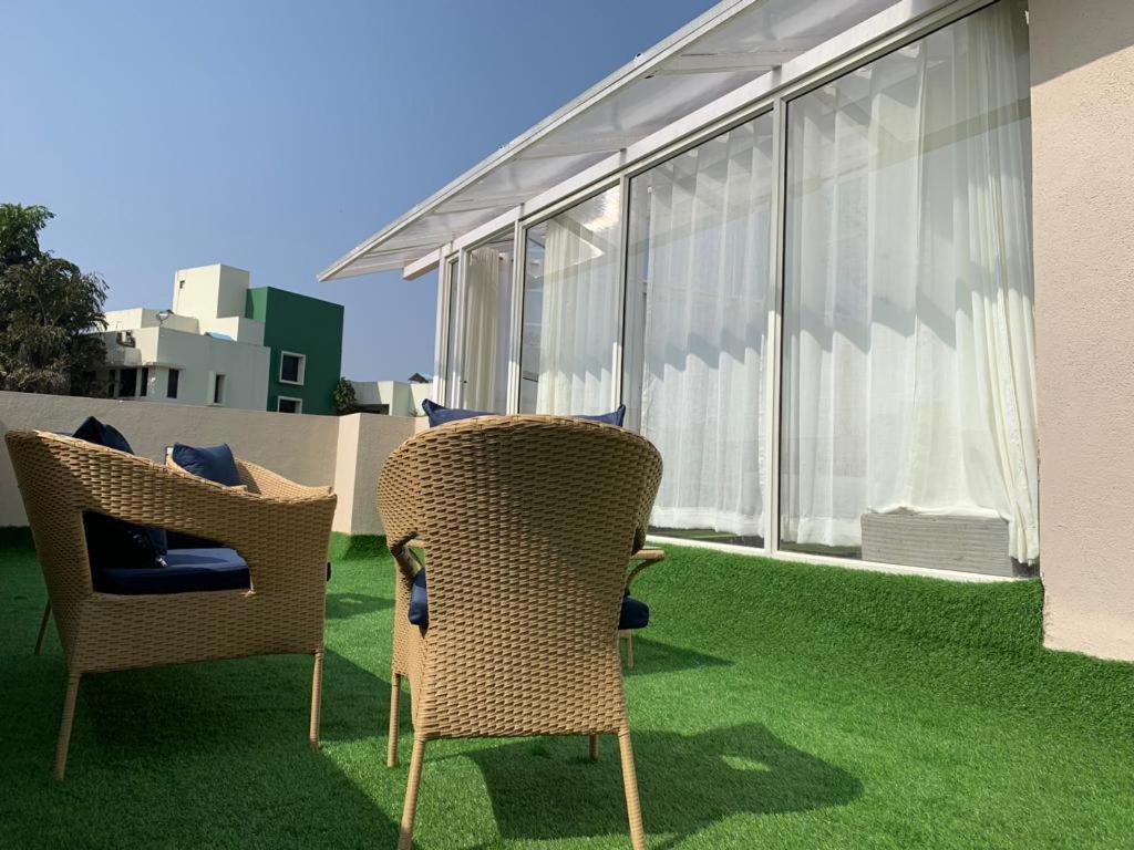 The Retreat-Glasshouse Bungalow إيغاتبوري المظهر الخارجي الصورة